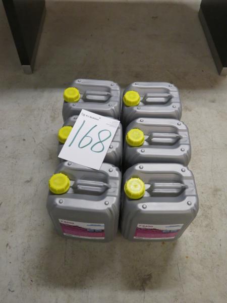 Winterhalter 8400 High efficiency detergent with Oxi power. 72 kg