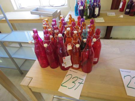 30 Stück Milchflaschen Bormioli rocco gefärbt.