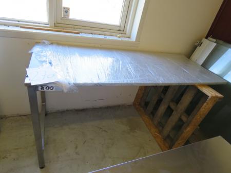 Rustfrit bord højre side til væg ophæng. 180X72X90  cm