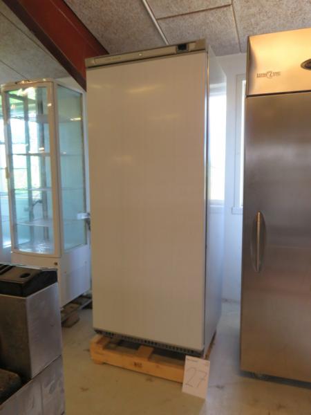 Coolhead RCX600 Lagerkøleskab. Lås på døren 600 liter selvlukkkende dør. 775 x 720 x 1885 mm.