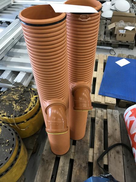2 piece drain pipe Ø20cm L130cm with 1 branch