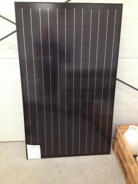 1 piece. New solar panel gaia