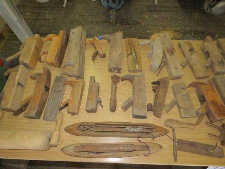 Miscellaneous old carpenter planers, drills M. M