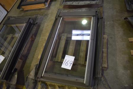 Velux window 78 x 140 cm