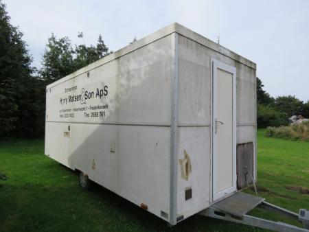 Crew Fahrzeug, Scanflex, 1200 1998 Vintage-Rahmen-Nr. FA9817188. Dekoriert mit Dusche und WC sowie erstellen und Pausenraum. Fehlerhafte Verriegelung der Tür
