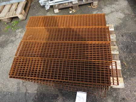 Pallet with various stair treads steel slabs + tube + pallet with various iron