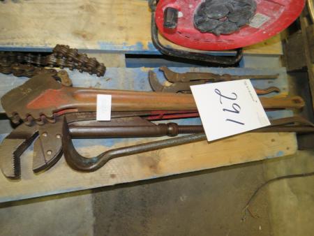 Various pipe wrenches, crowbars etc.
