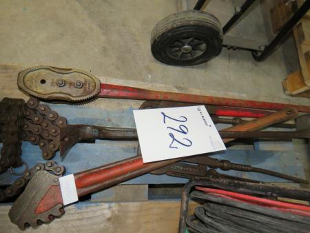 Various pipe wrenches, crowbars etc.