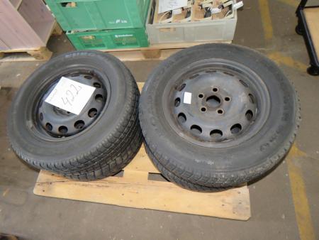 4 Reifen mit Felgen Eurowin 650, 205/65 R15 Reifen mit guten Mustern