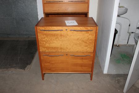 2 pcs jalusiskabe with defective door + drawer with 2 drawers