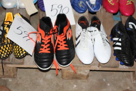 4 pairs of new football boots size. And 7.5 Str. 10