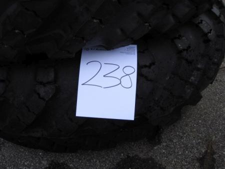 1 pair of tires from 16.00 to 20 - New