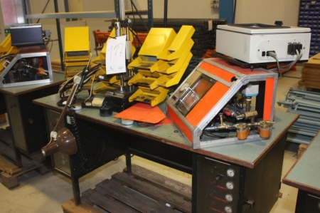 Air press / mounting table