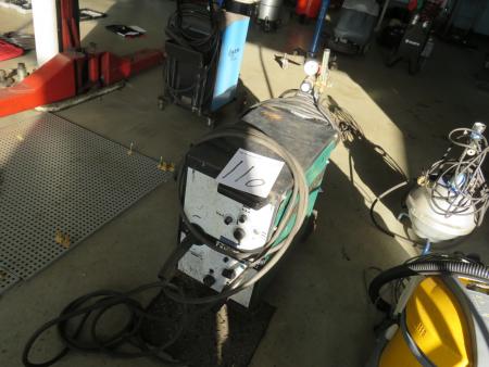 Co2 welding Automig 185 amps.