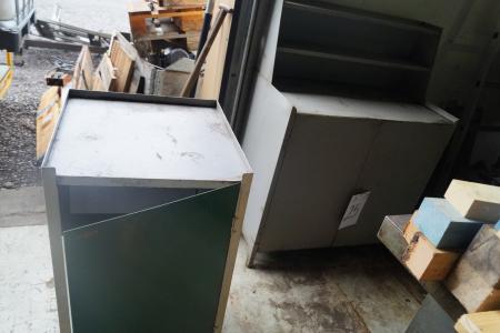 2 piece steel cabinets. With content. 50x50x90 cm and 92x50x90 cm