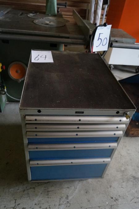 Tray section with key defective wheels. 75x55x80 cm.