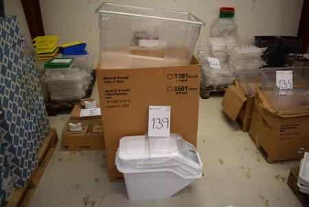 Box with 6 pcs. frost-proof plastic boxes + Rubbermaid FG9G5700WHT ProSave safe