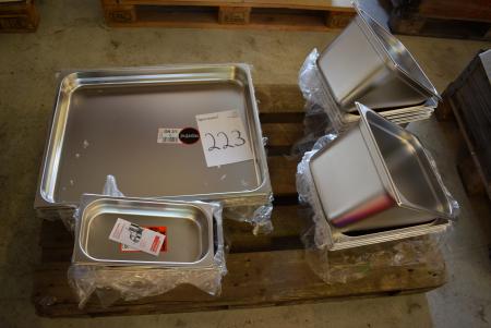 Pallet with div. Stainless steel trays for the buffet