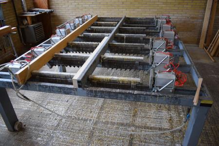 Clamping table 310x200 cm. Year 1993 with welded center beam.