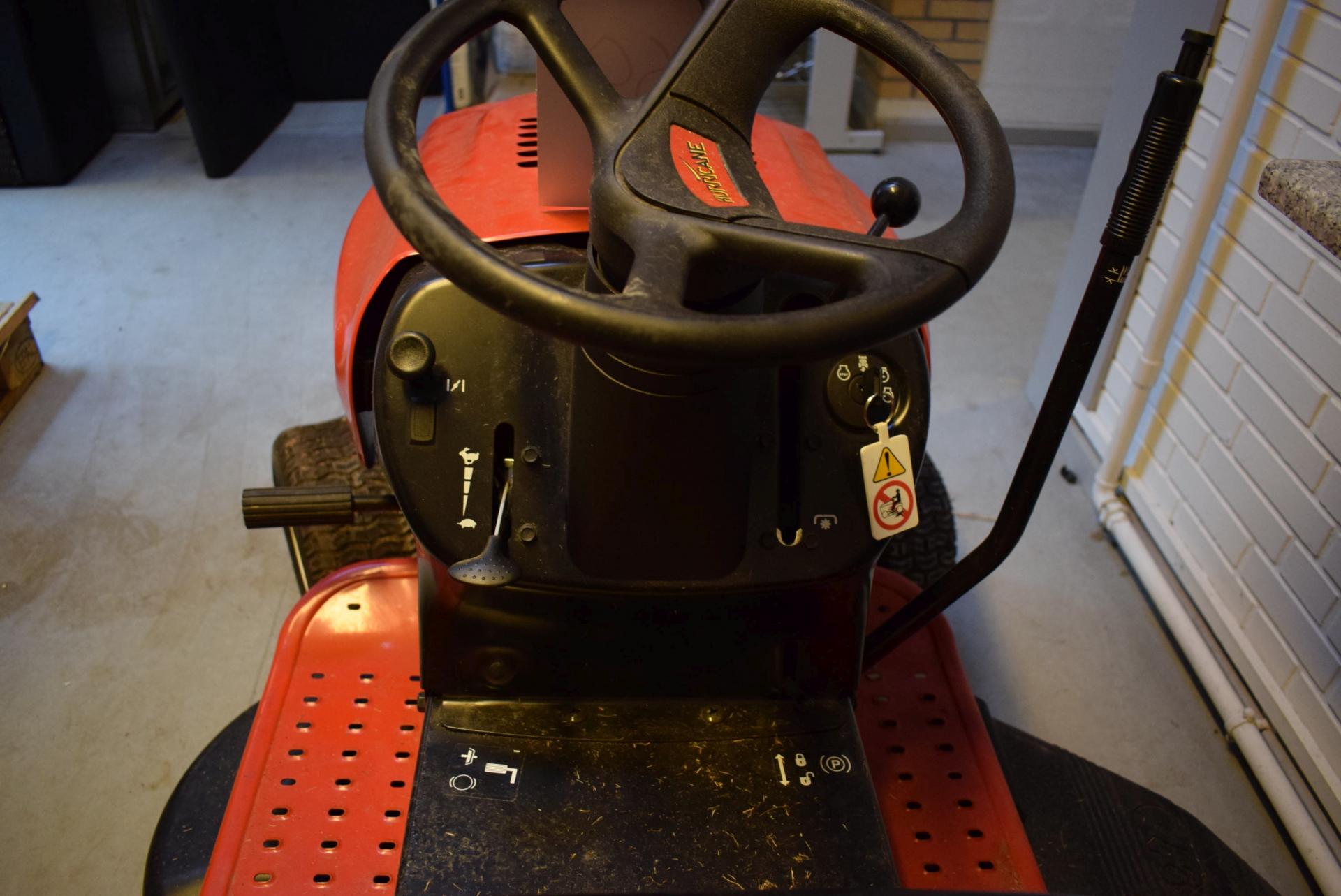 Garden Tractor HURRICANE, run one season - has, however, stood still the last four seasons.                                Auction 505 #0169