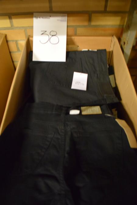 30 pcs. black jeans, mrk. Lucky Star. Mixed size.