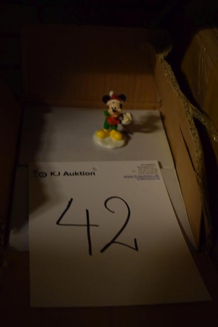 96 Disney jule-polyfigurer - 6 cm. Vejl. Pris kr. 29,- pr. stk.