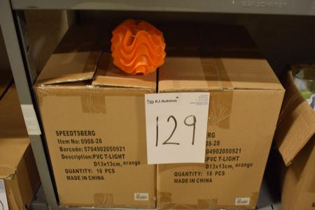 36 pcs. Speedtsberg lanterns in PVC. Ca. 12 cm. Guiding. cost kr. 30, -