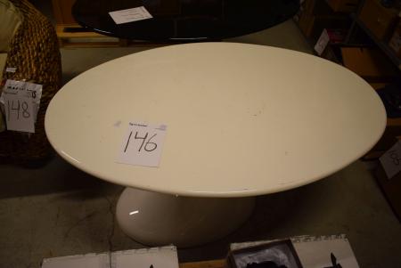1 stk ovalt, højglans spisebord, 93 x 144 cm, hvidt. Demomodel med brugsspor.