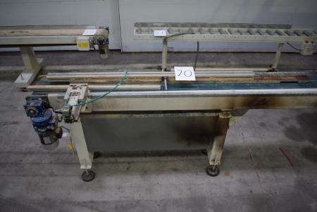 The drive roller conveyor, L 250 cm, bandwidth 25 cm