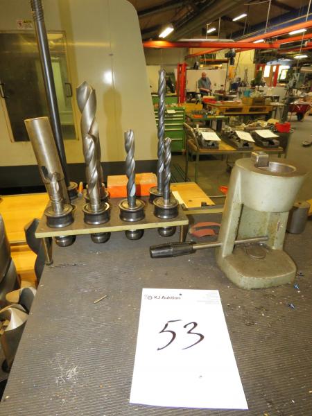Tool rack including tool holders with drill. SK40.