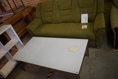 3 pers. sofa  + glasbord 70 x 130 cm