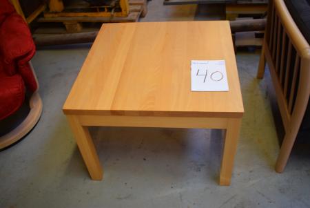 Coffee table 70 x 70 cm, beech