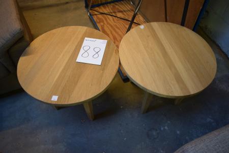2 pcs. tables Ø60 cm, oak