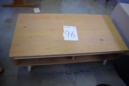 Sofabord med 2 hylder, model HEL 1004, Eg/hvid