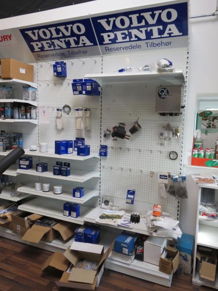 Different Volvo Penta parts without a shop exhibition.