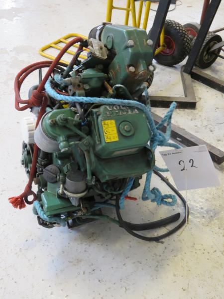 1 cylinder inboard engine. Volvo Penta is purchased as occupied.