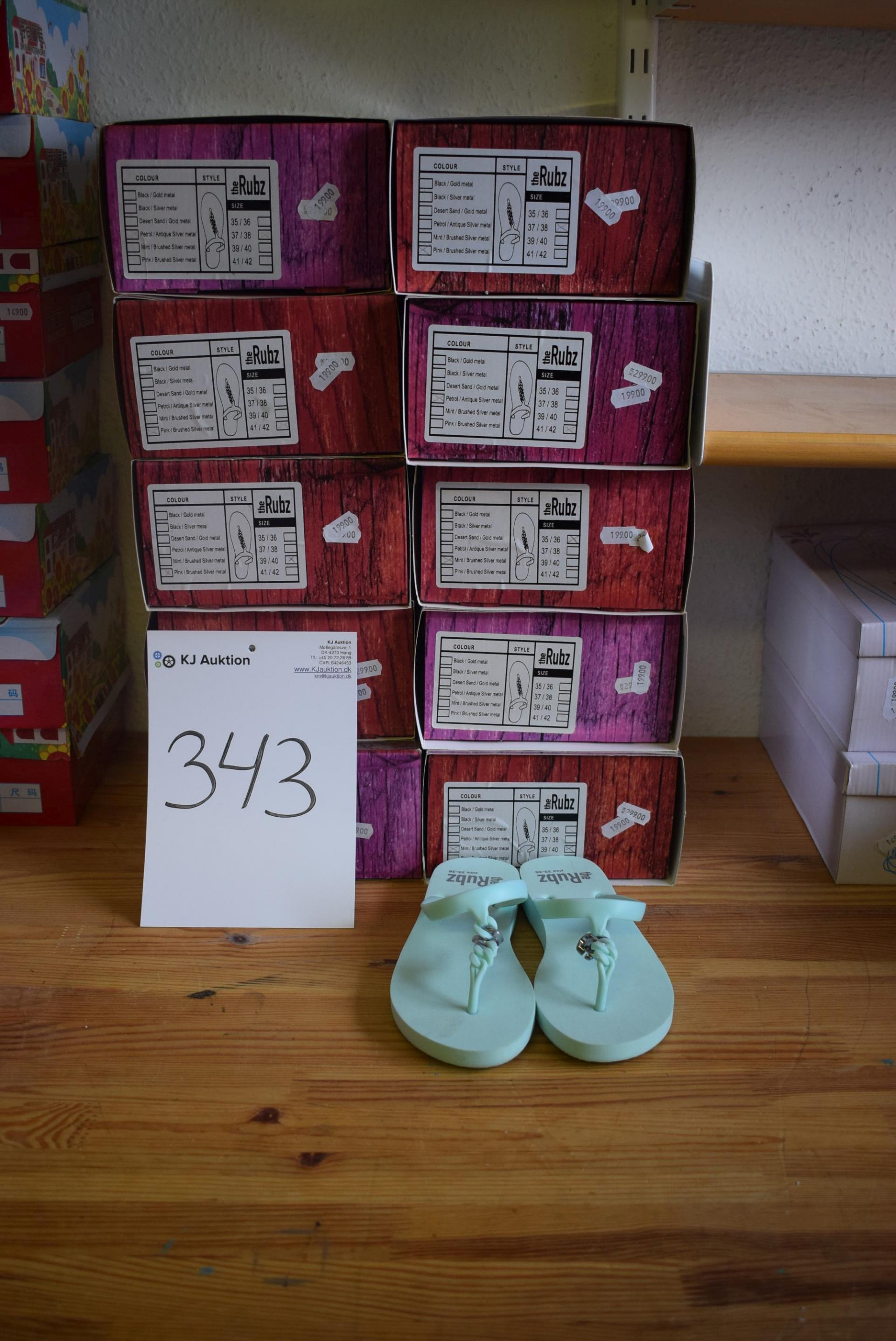 10 RUBZ sandaler - KJ Auktion