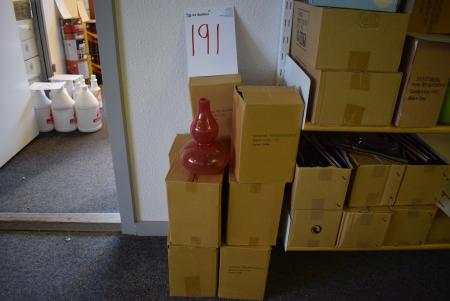10 vases red