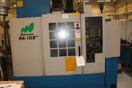 CNC milling machine Matsuura RA-1G II vintage 1999 Yasnac management plan size 600 x 370 mm, with 30 tools. X = 550 mm Y = 410 mm Z = 610 mm