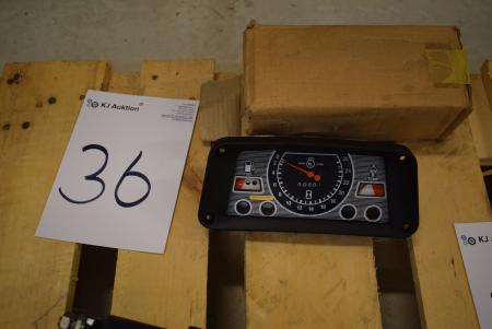 Dashboard for Ford 2-3-4-5-7000. unused