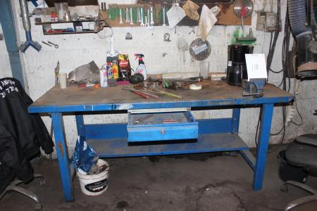 File bench with screwdriver 200x80 cm