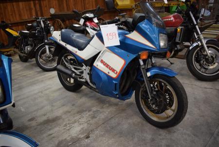 Suzuki 550 EC. Sold for death booth. Not tested