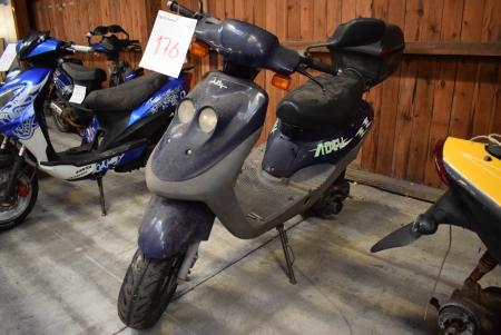 Moped 30 Atly Jet 50 to spare. Sold for death booth. Not tested