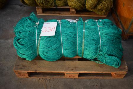 Green Polyethylene nets Mesh size. 150 x 150, 2.5 mm 45.5 kg