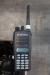 Motorola GP340 Handheld-Zweiwege-Radio mit einer Ladestation