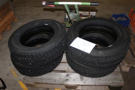 4 pcs winter tires 225 / 65R17