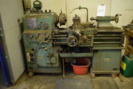 Lathes, mrk. Fap with various accessories, topic diameter Ø65 mm
