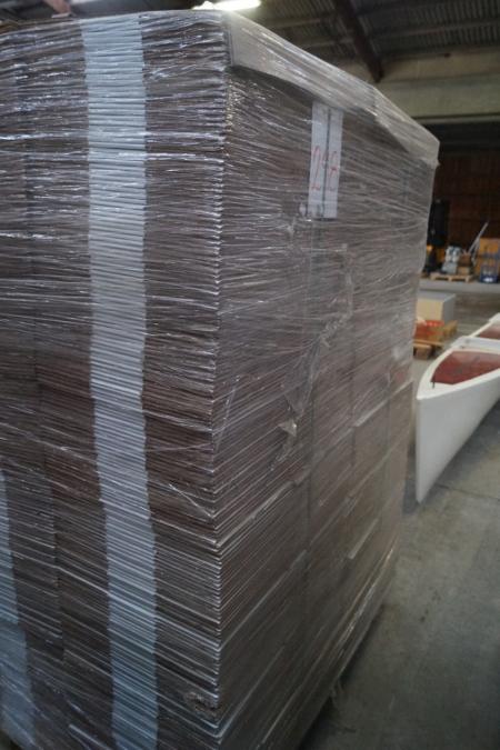 Palle Kartons ca. 800 Stück L 39 cm x B 30 cm x H 12,5 cm