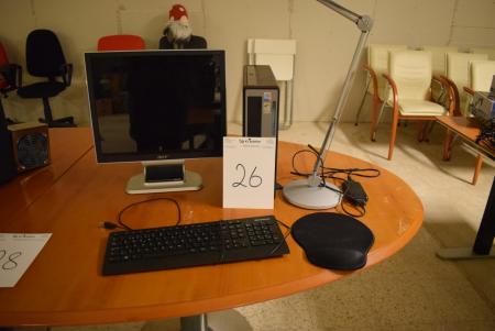 PC, keyboard, monitor, mouse pad + table lamp