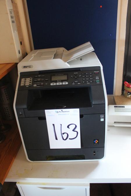 Scannen Sie den Kopierer und Faxdrucker MFC-9460CDN.